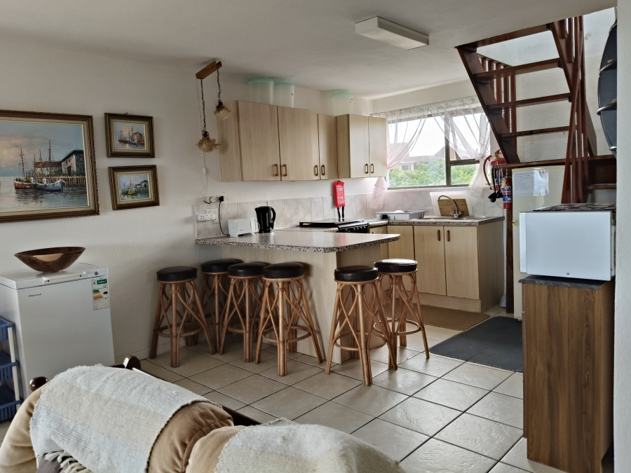 12 Bedroom Property for Sale in Paradise Beach Eastern Cape